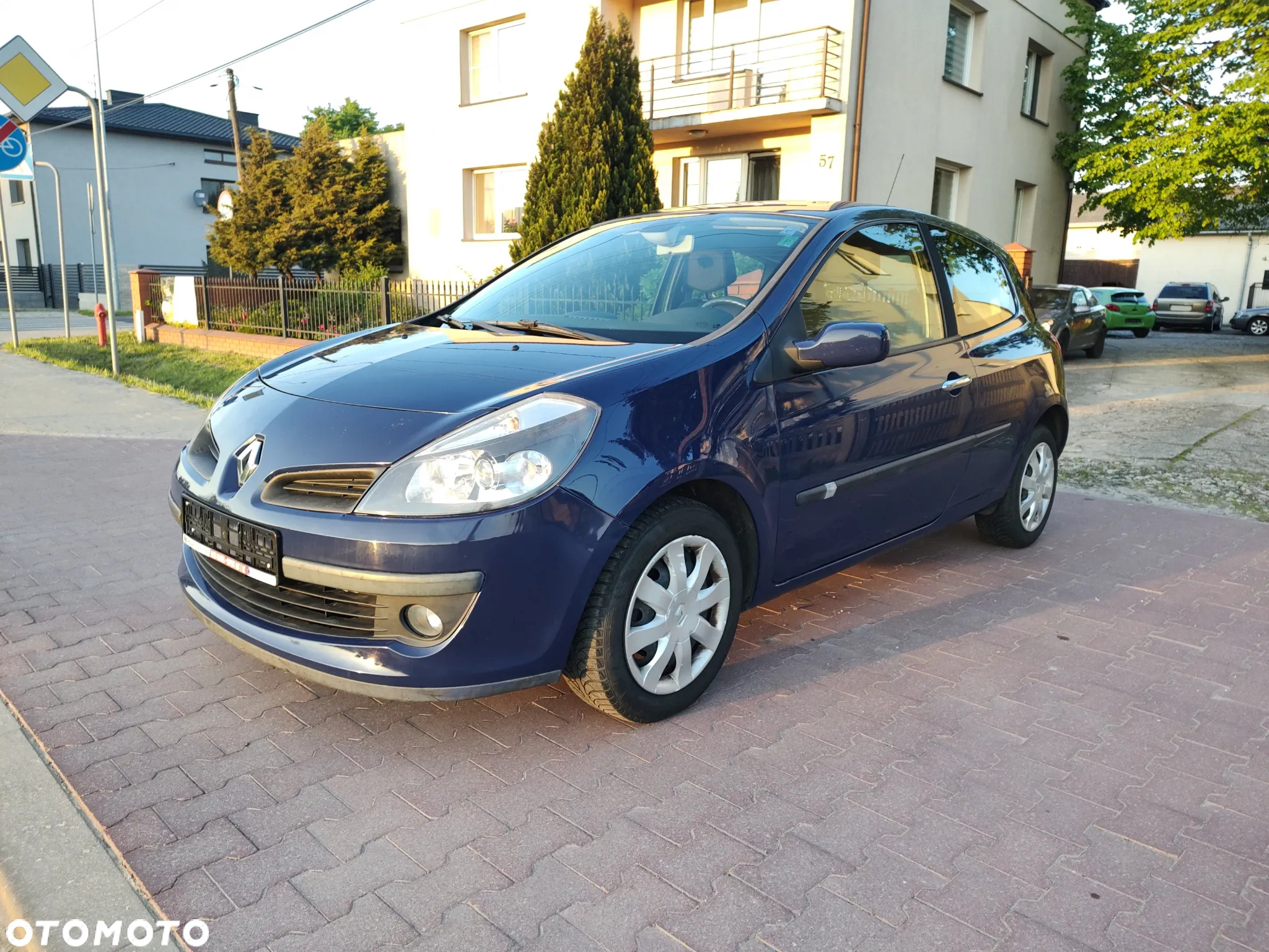 Renault Clio 1.2 TCE Authentique - 7