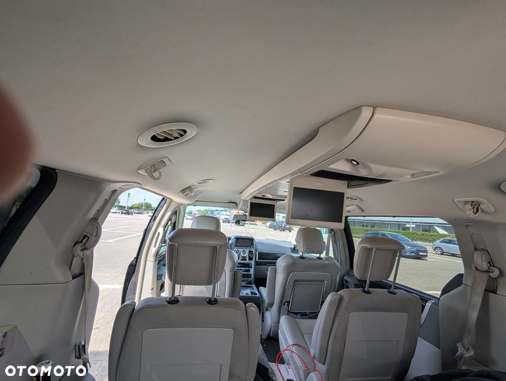 Chrysler Grand Voyager 2.8 CRD Touring - 8