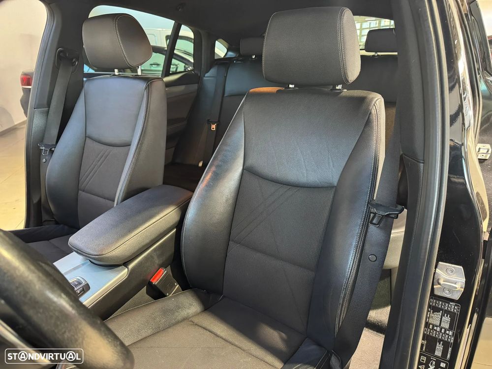 BMW X4 20 d xDrive Advantage Auto - 14