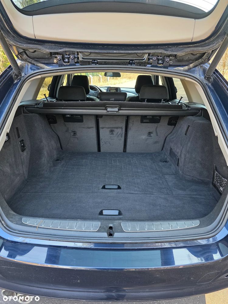 BMW Seria 3 320d - 16