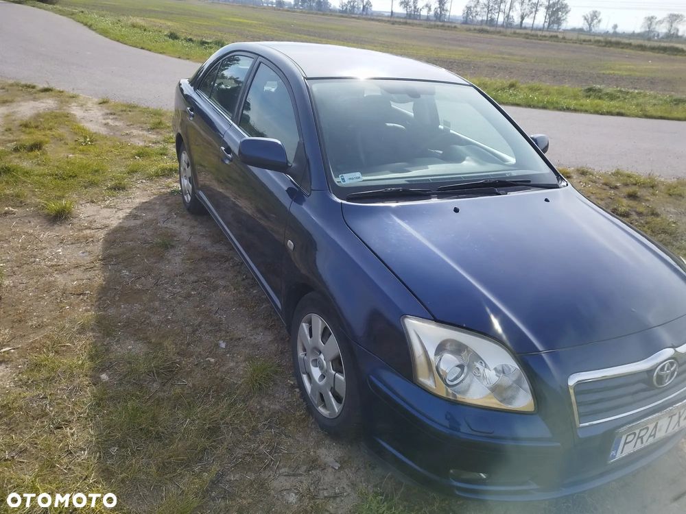 Toyota Avensis 2.0 VVT-i Sol - 4