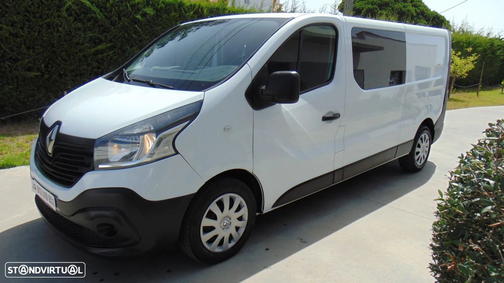 Renault TRAFIC LONGA 1.6 DCI 120CV 6LUGARES