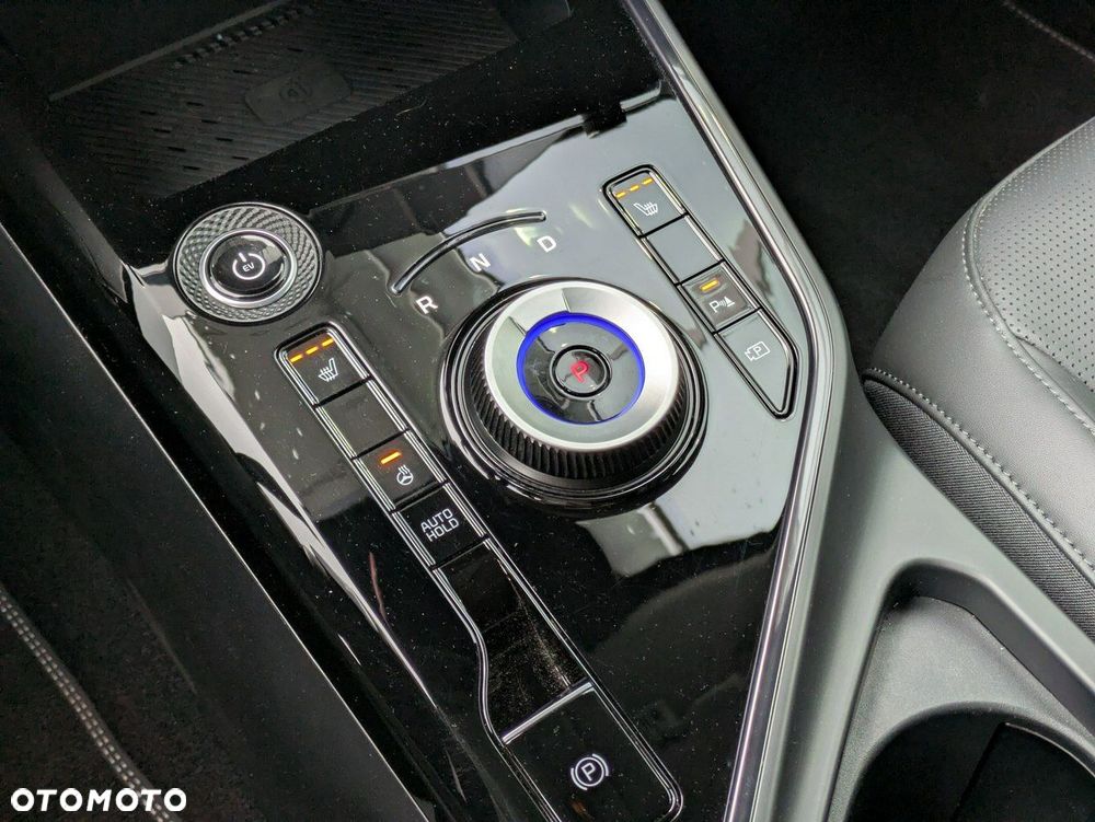 Kia Niro 64kWh L - 25