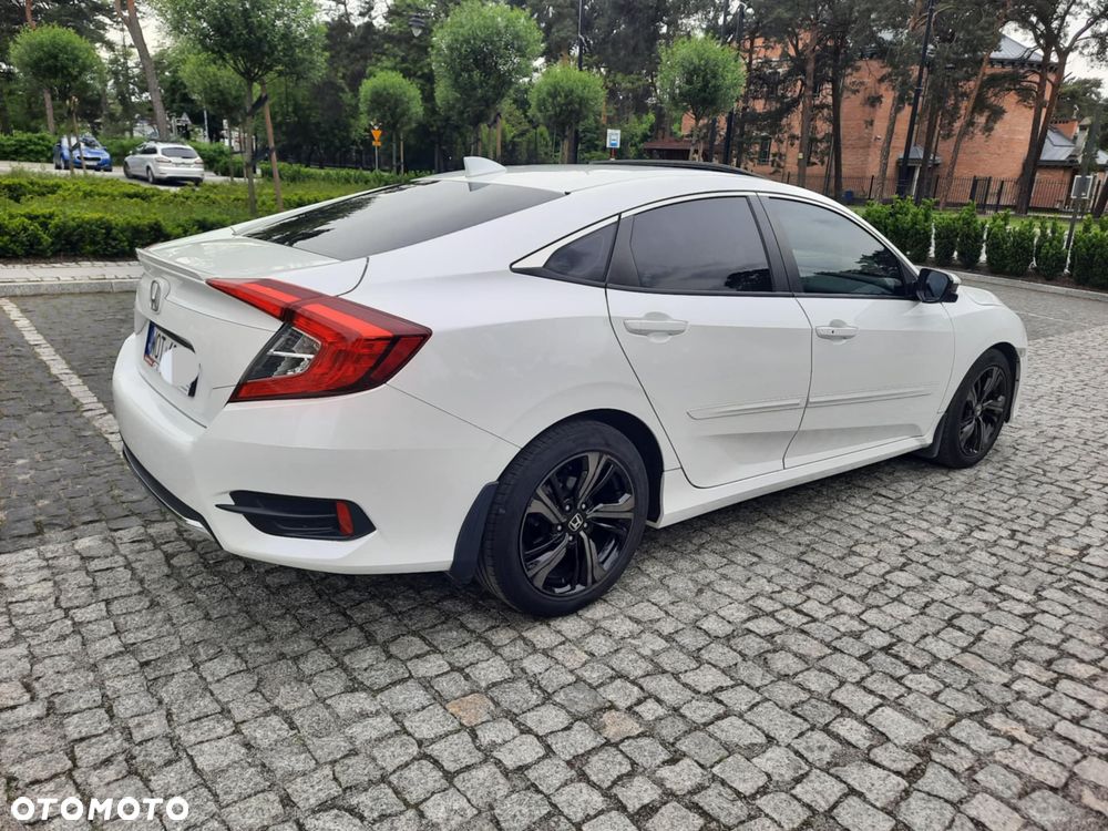 Honda Civic 1.5 i-VTEC Turbo CVT Executive - 6