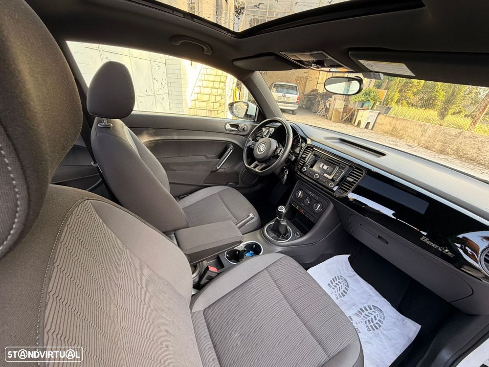 VW New Beetle - 4