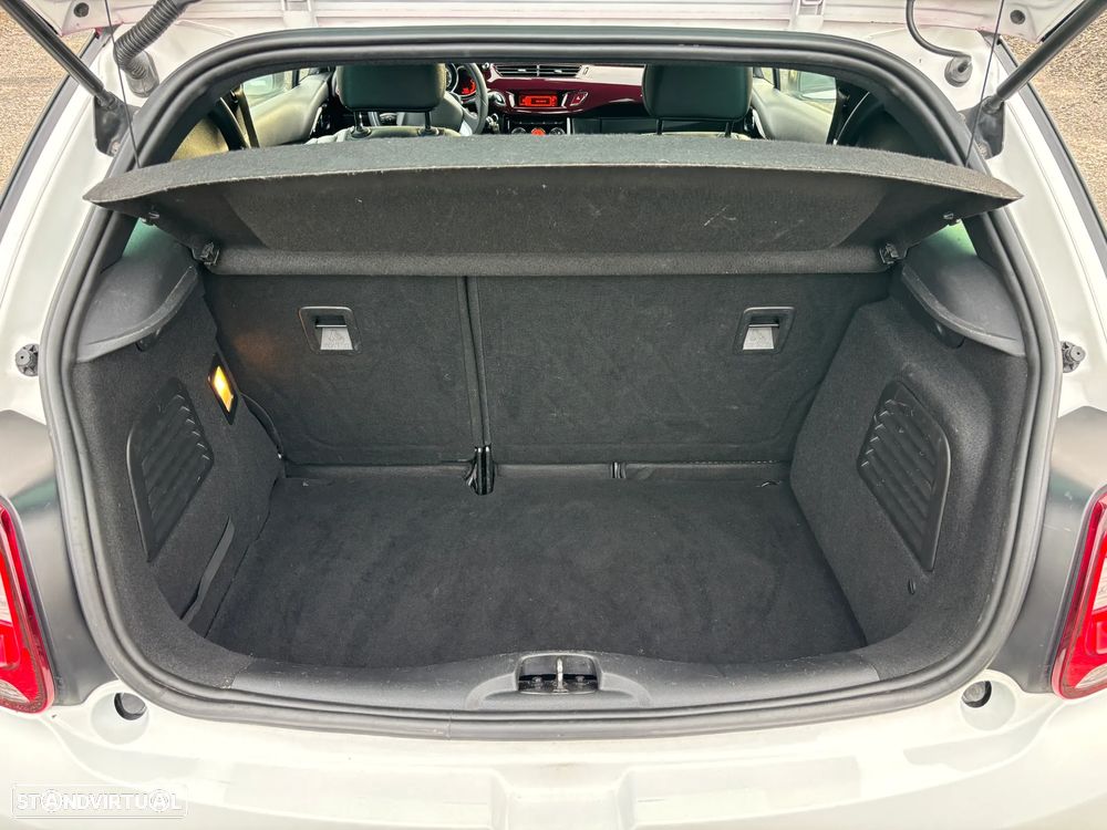 Citroën DS3 1.6 HDi Airdream Sport Chic - 8