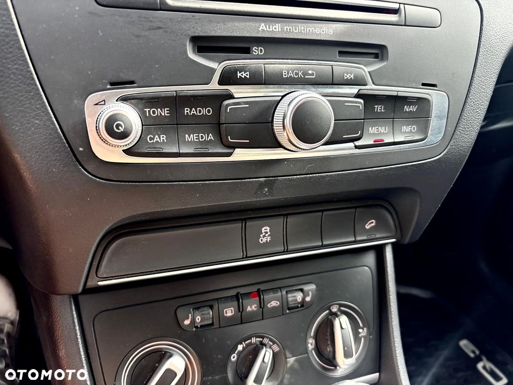 Audi Q3 40 TFSI Quattro S tronic - 17