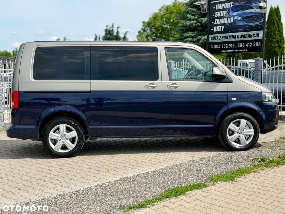 Volkswagen Multivan - 37