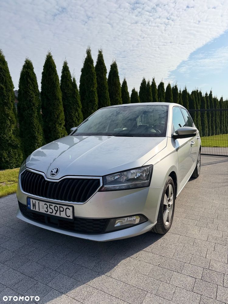 Skoda Fabia 1.0 TSI Style Color - 1