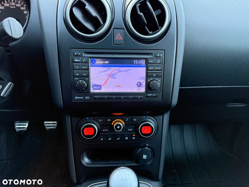 Nissan Qashqai 2.0 Tekna - 32