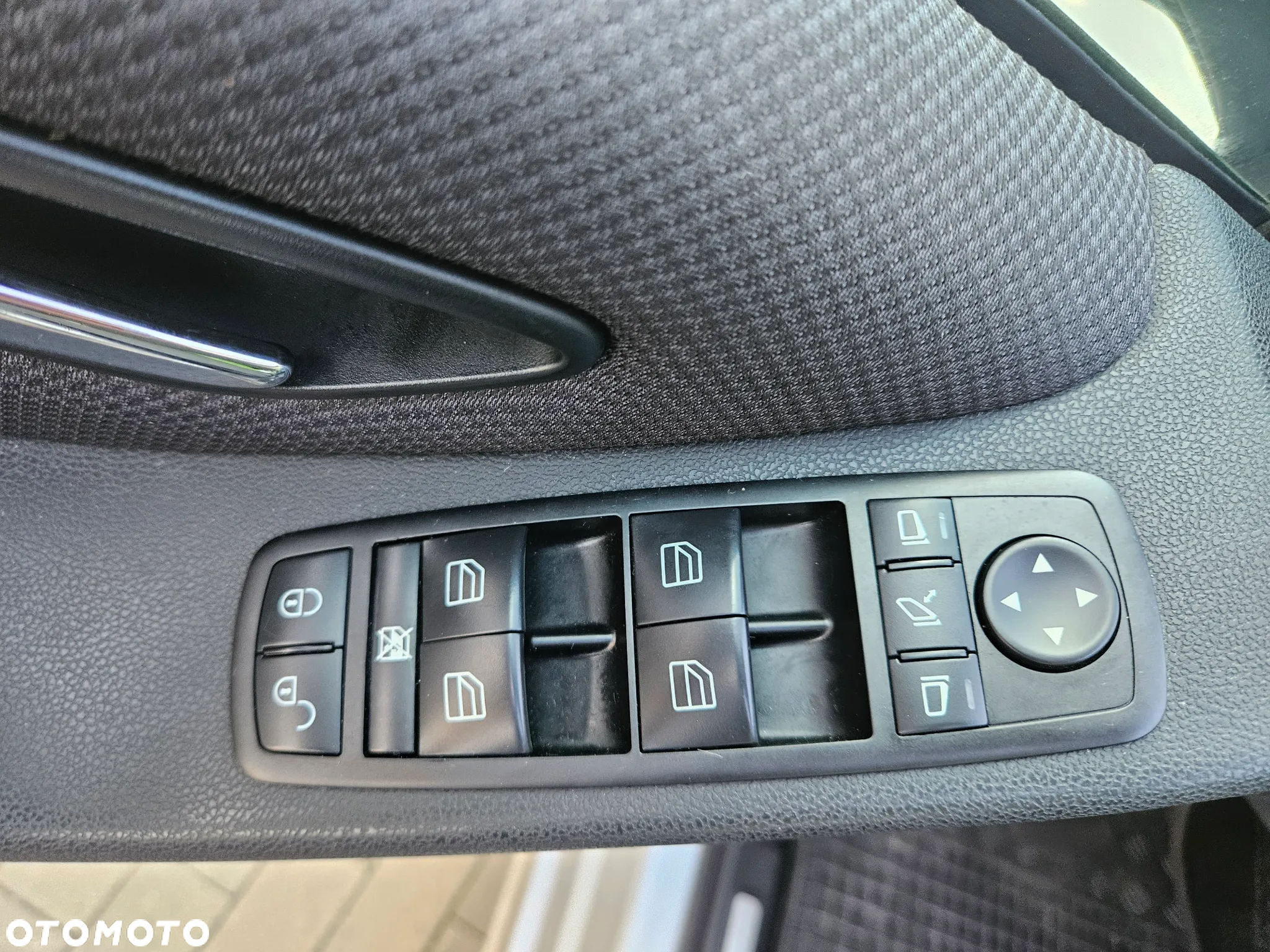Mercedes-Benz Klasa A 180 CDI Autotronic Elegance DPF - 18