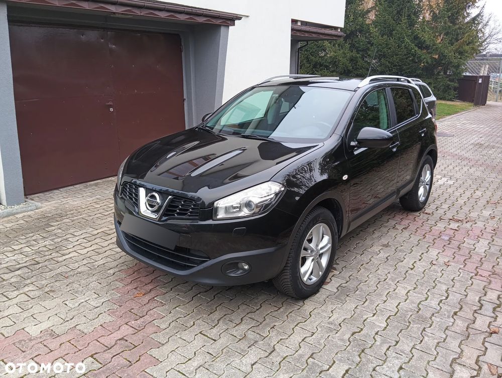 Nissan Qashqai - 1