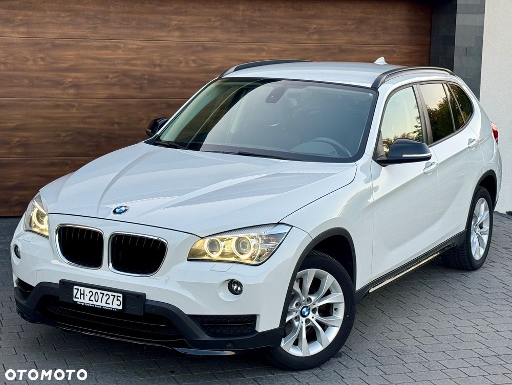 BMW X1 sDrive18d Sport Line - 1