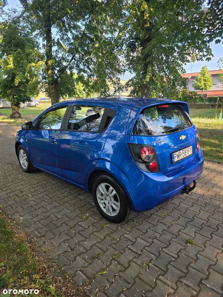 Chevrolet Aveo 1.4 16V LS - 4
