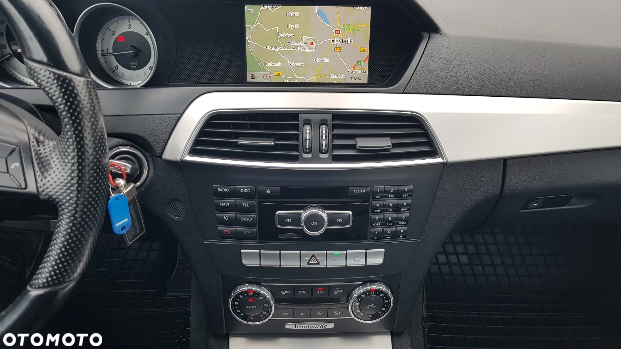 Mercedes-Benz Klasa C 220 T CDI DPF Automatik BlueEFFICIENCY Avantgarde - 34