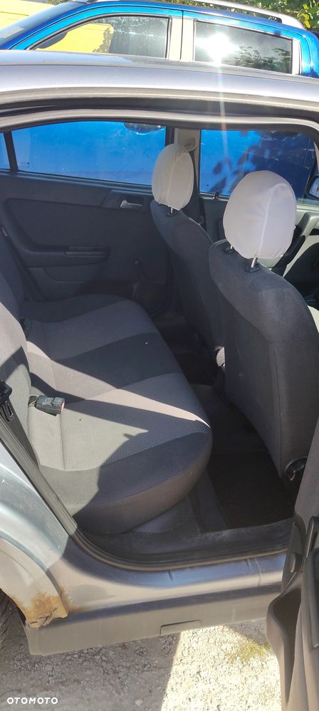 Opel Astra 1.2 Start - 9