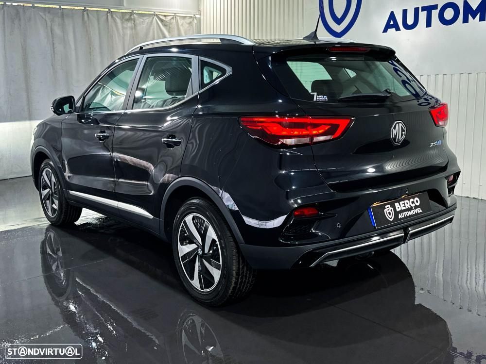 MG ZS EV 72.6 kWh Luxury - 7