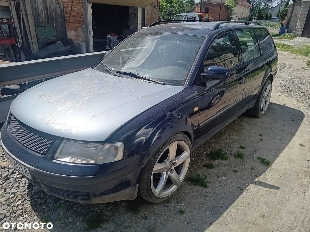 Volkswagen Passat 1.8 - 1