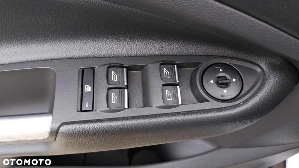 Ford Kuga 1.5 EcoBoost FWD Trend ASS - 19