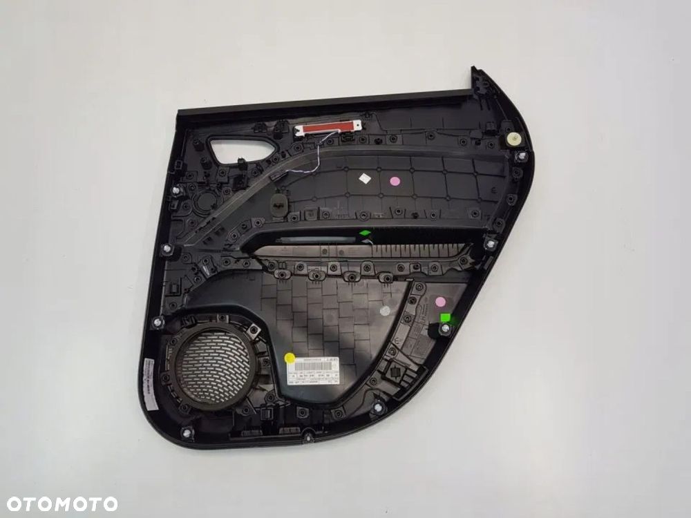 BOCZEK DRZWI LEWY TYŁ RENAULT CAPTUR II 829A15397R - 2