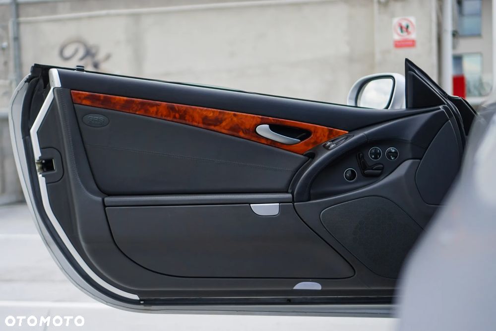 Mercedes-Benz SL - 9