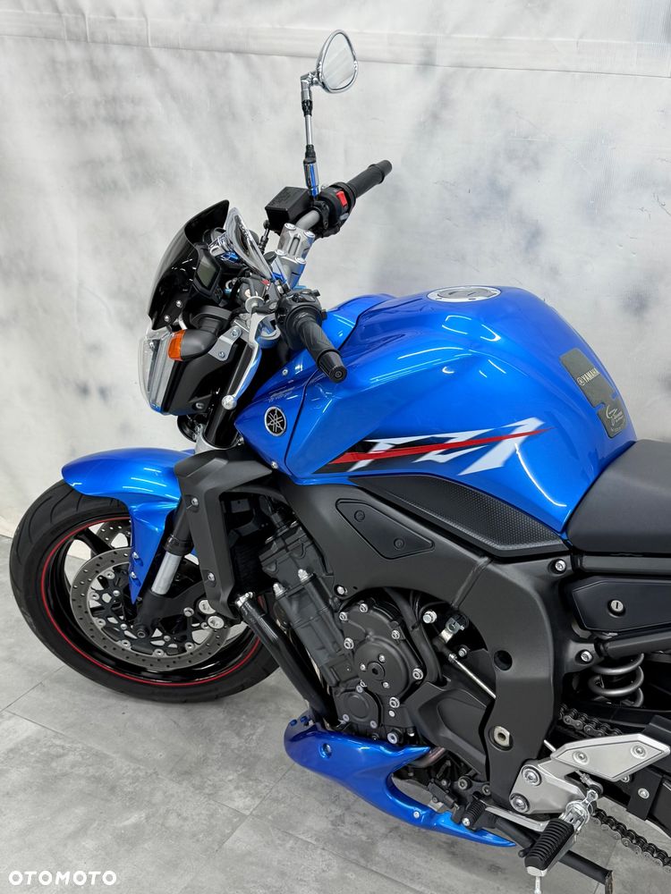 Yamaha FZ - 6