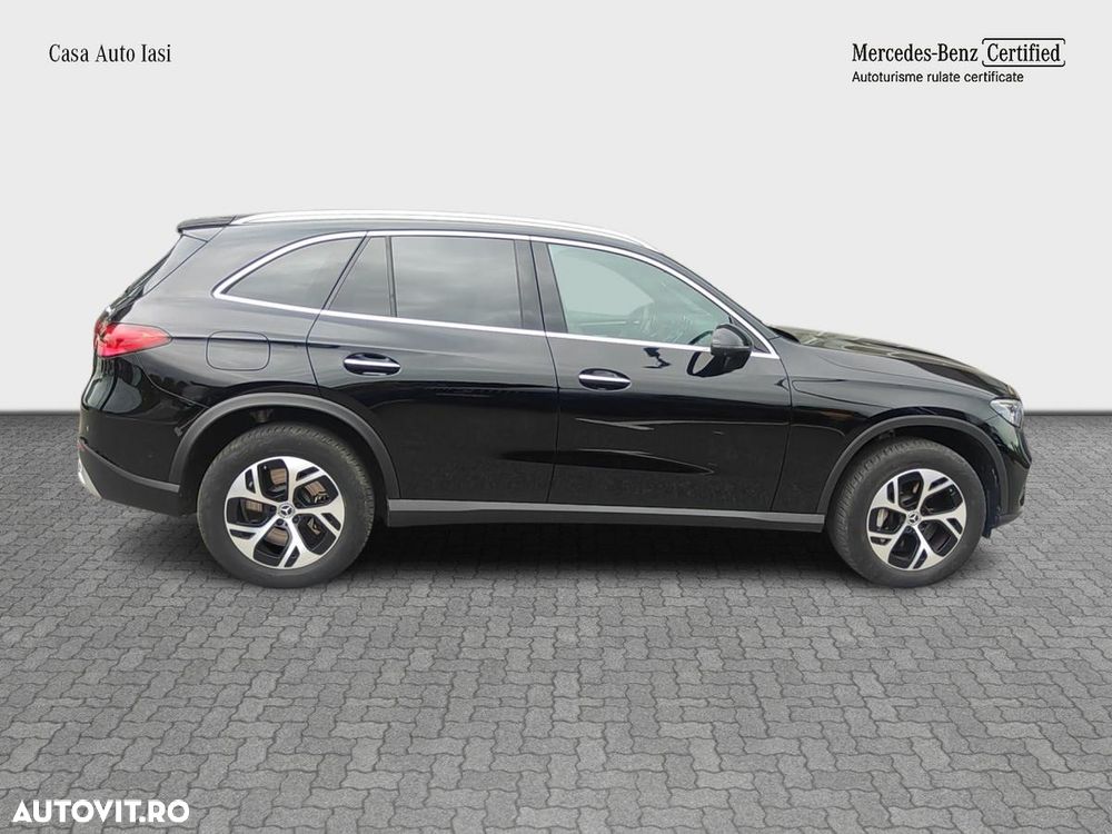 Mercedes-Benz GLC 300 e 4MATIC - 12