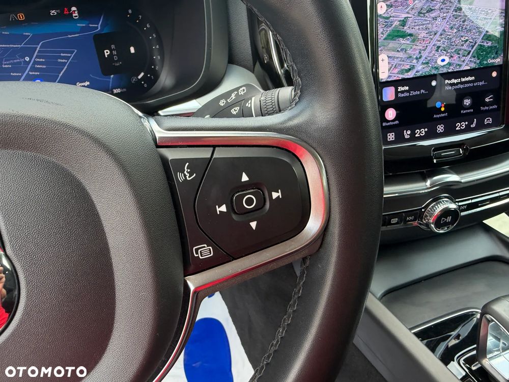 Volvo XC 60 B4 B Momentum Pro - 26