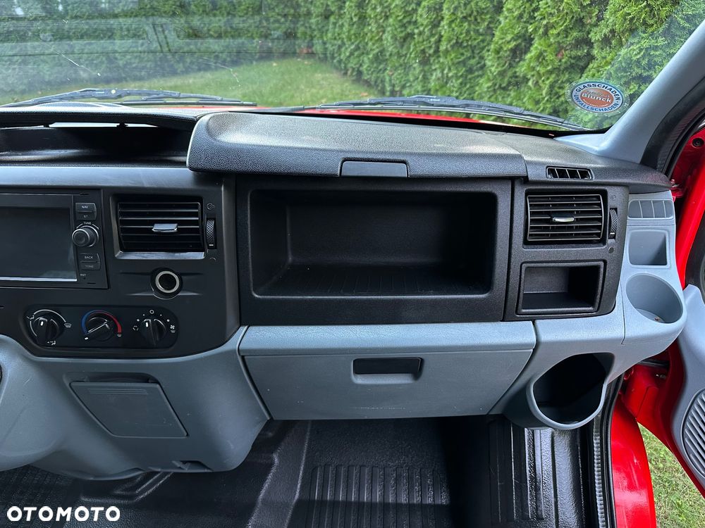 Ford Transit - 21
