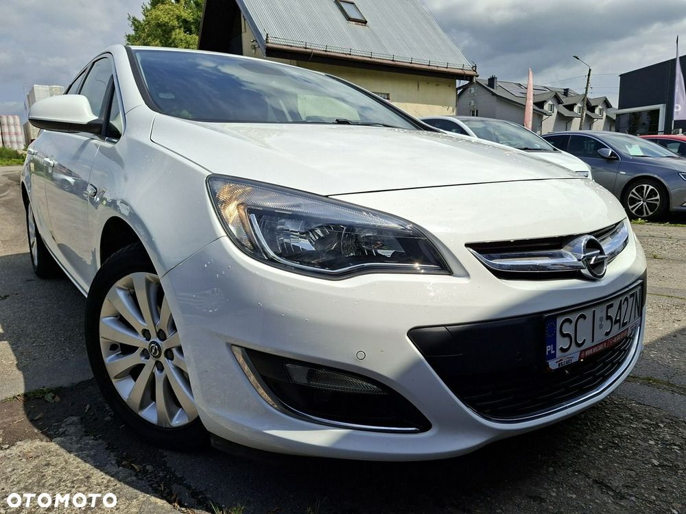 Opel Astra 1.4 T Cosmo EU6 - 5