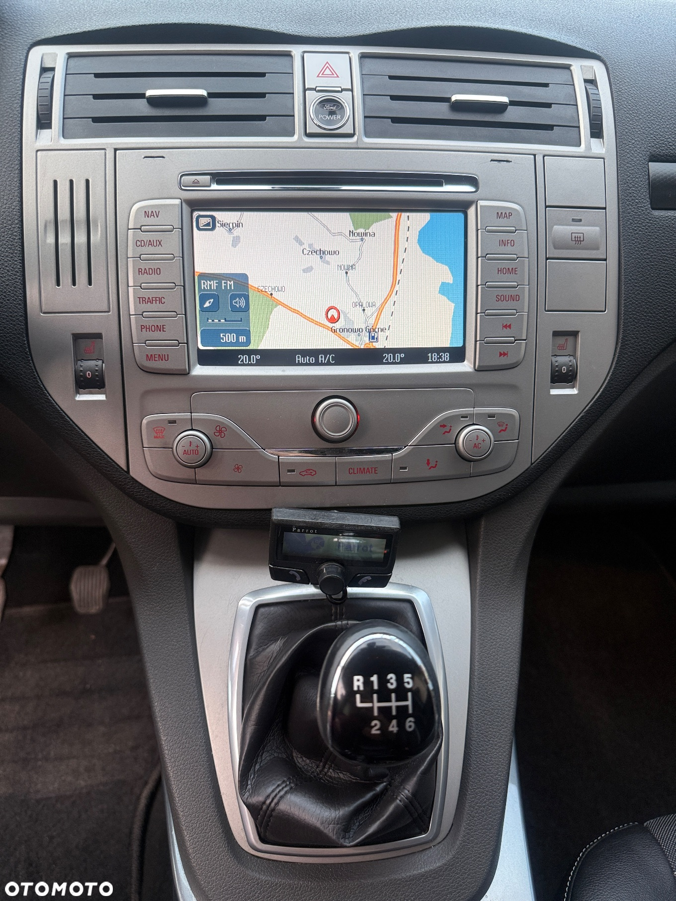 Ford Kuga - 23