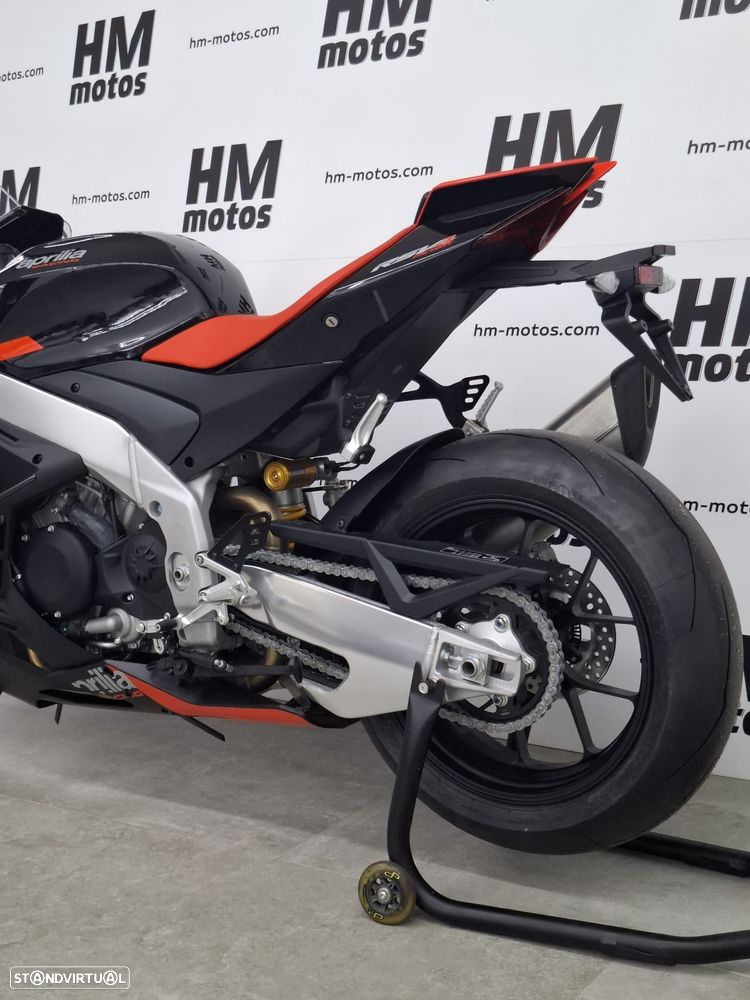 Aprilia RSV 4 FACTORY - 12