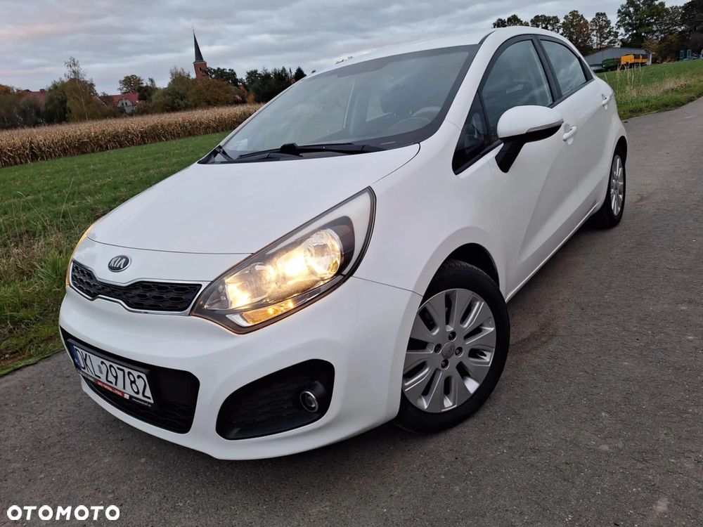 Kia Rio 1.2 XL - 24