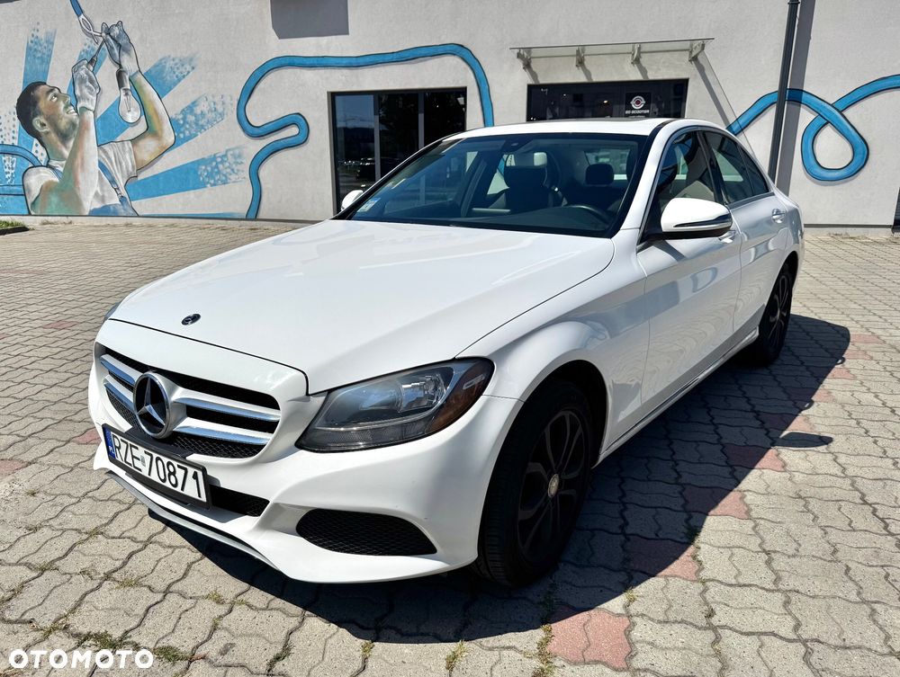 Mercedes-Benz Klasa C 300 9G-TRONIC - 11