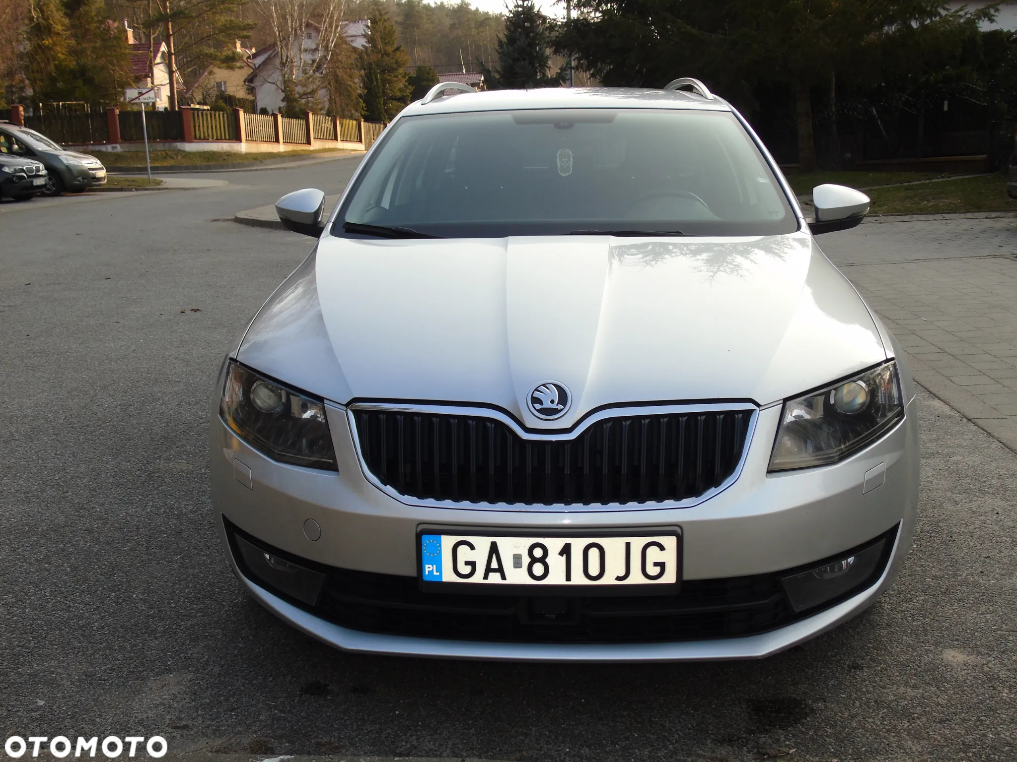 Skoda Octavia Combi 1.6 TDI DPF DSG Active - 8