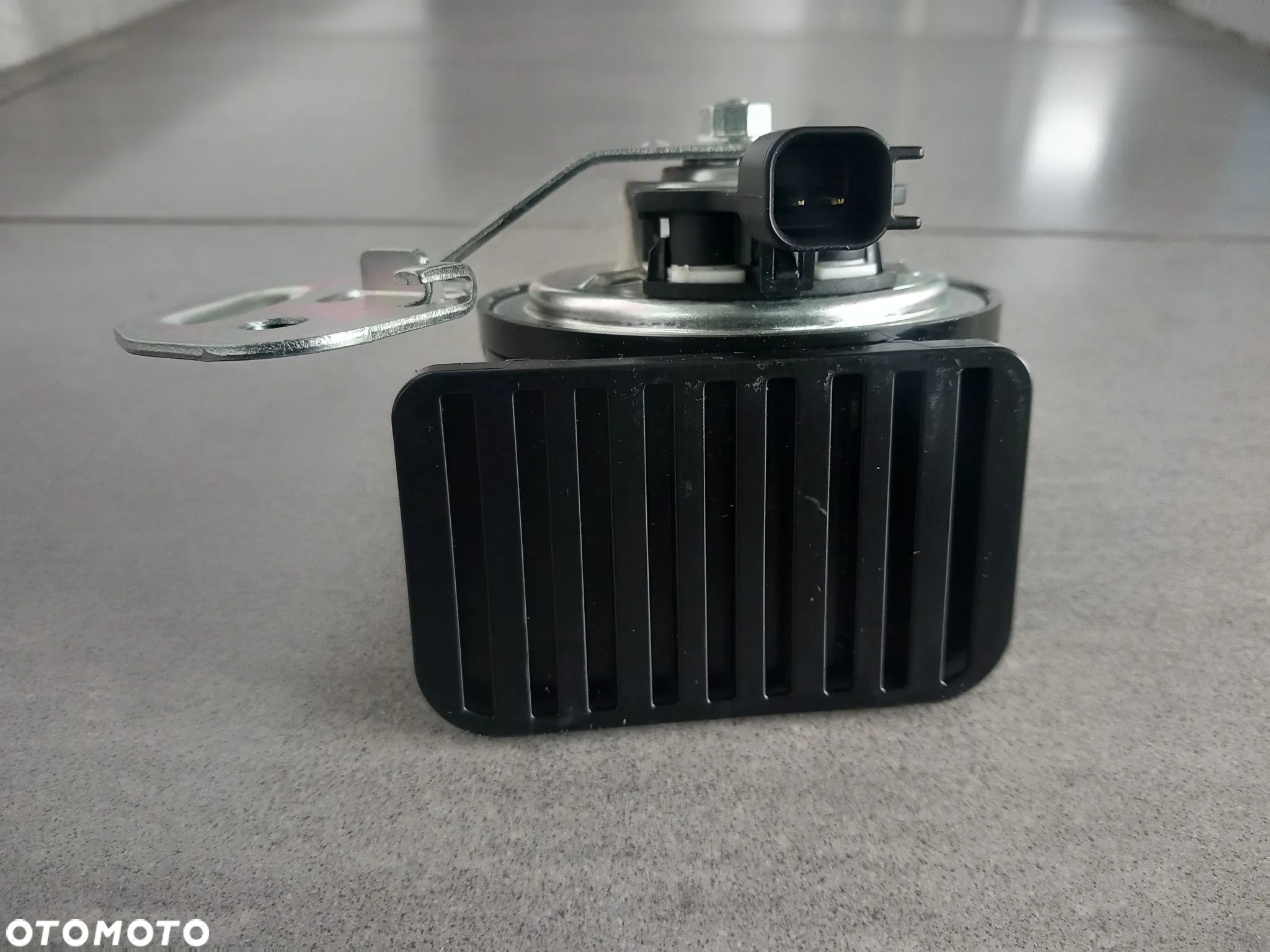 Klakson sygnał dźwiękowy prawy Ford Focus MK3 2011-2015, C-Max 2015-2019 2290294 - 7