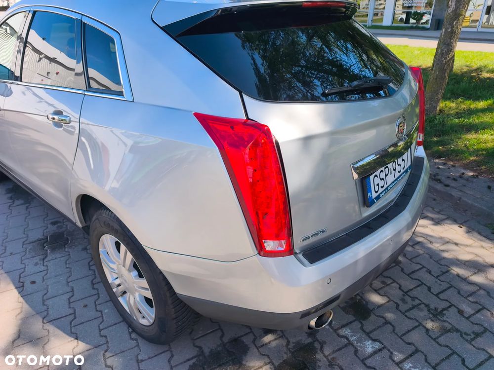 Cadillac SRX - 7