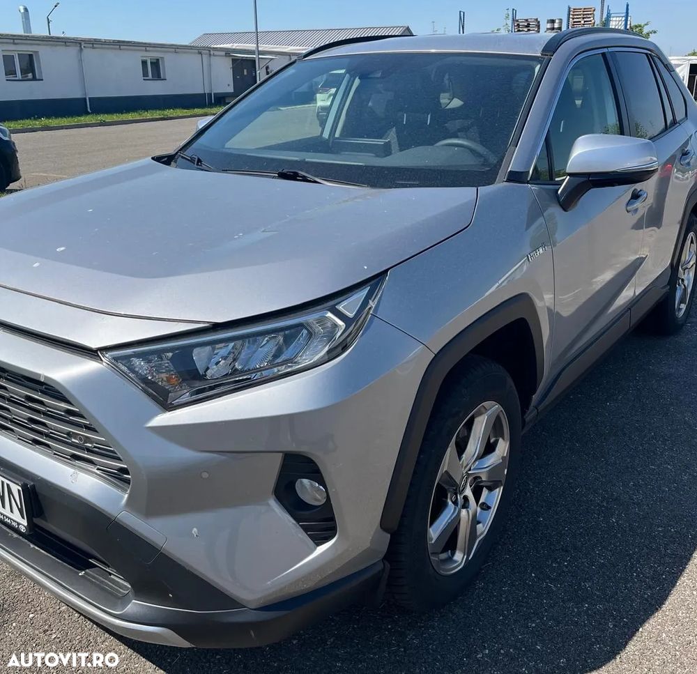 Toyota RAV4 - 2