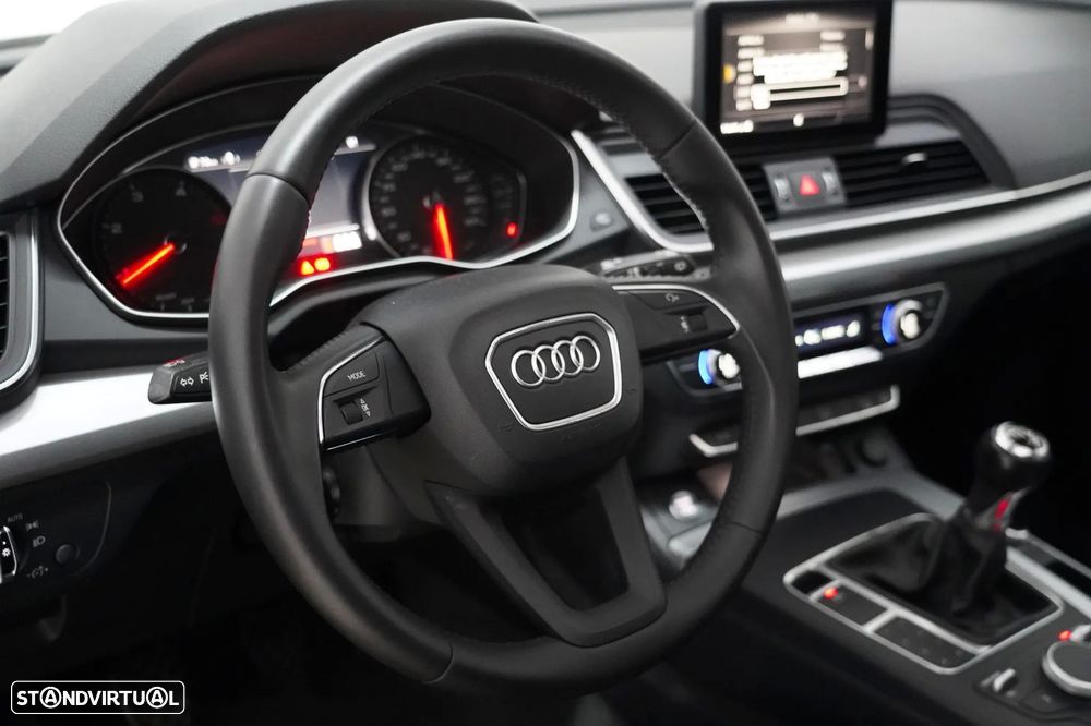 Audi Q5 2.0 TDI Design - 9