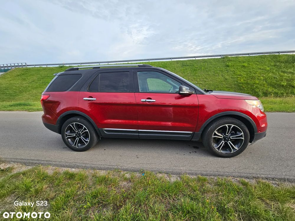 Ford Explorer - 5