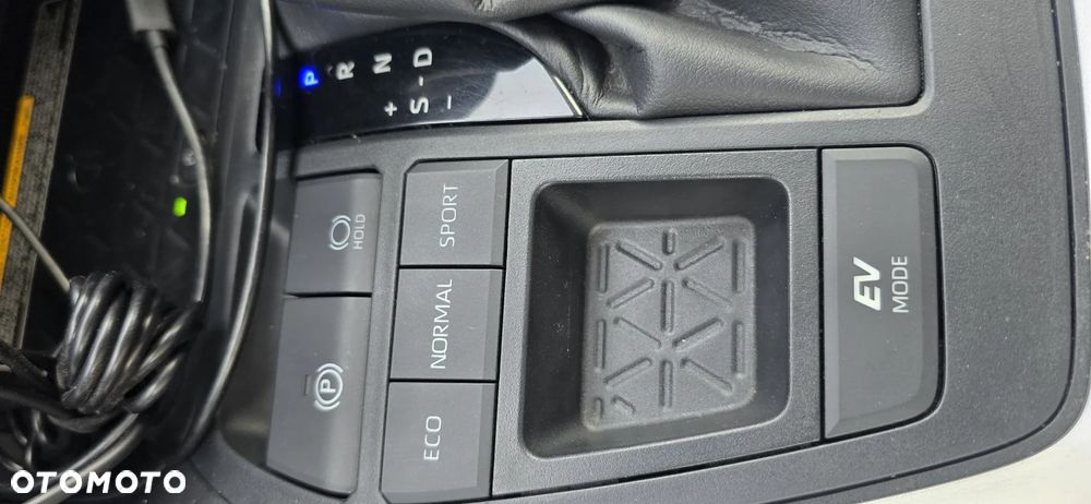 Toyota RAV4 2.5 Hybrid Comfort 4x2 - 22