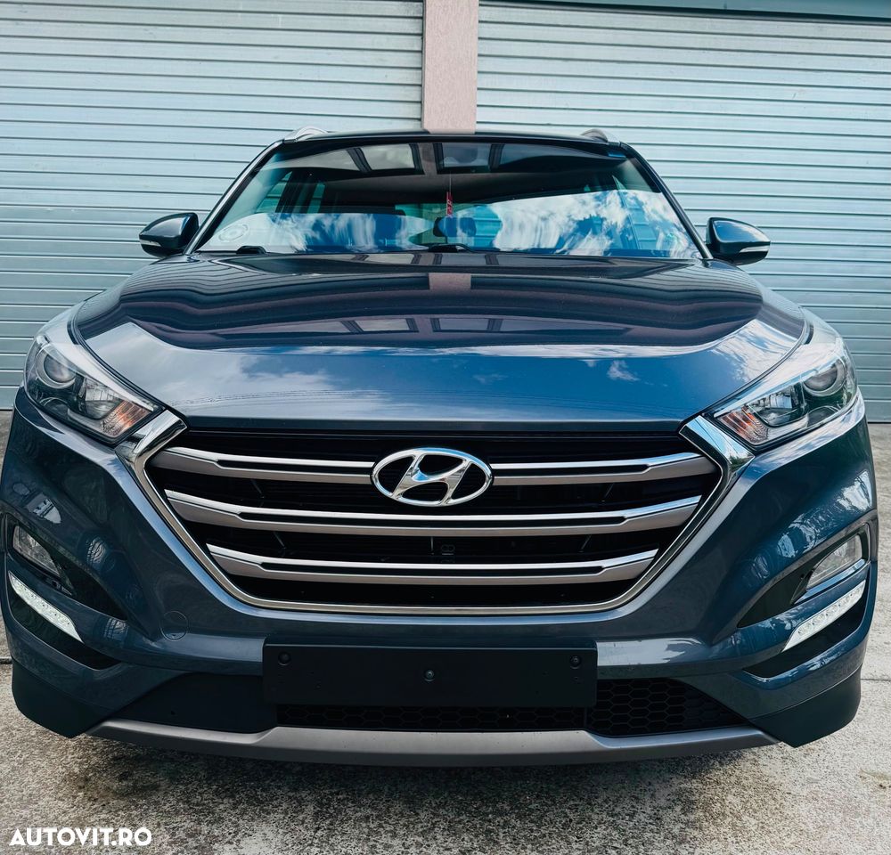 Hyundai Tucson - 2