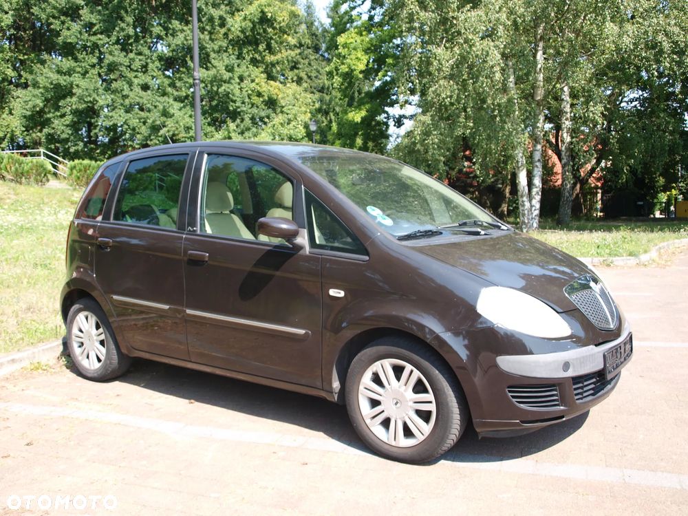 Lancia Musa 1.4 16v Automatik Platinum - 1