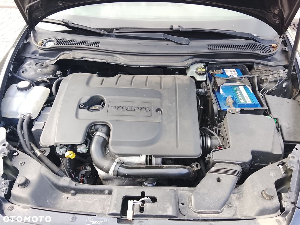 Volvo V50 - 8