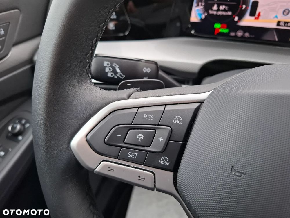 Volkswagen Golf - 17