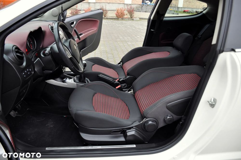 Alfa Romeo Mito - 29