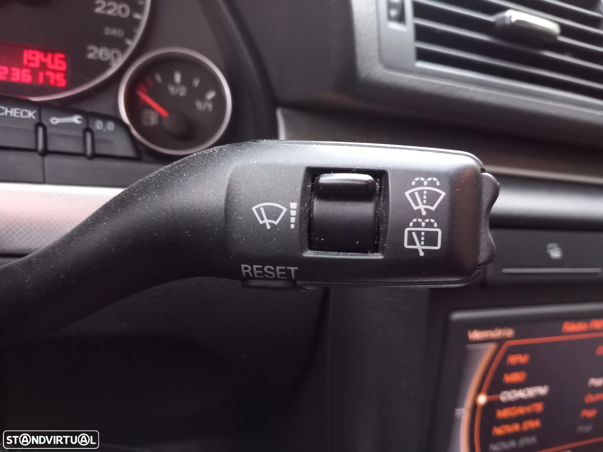 Audi A4 Avant 2.0 TDI S-line - 19