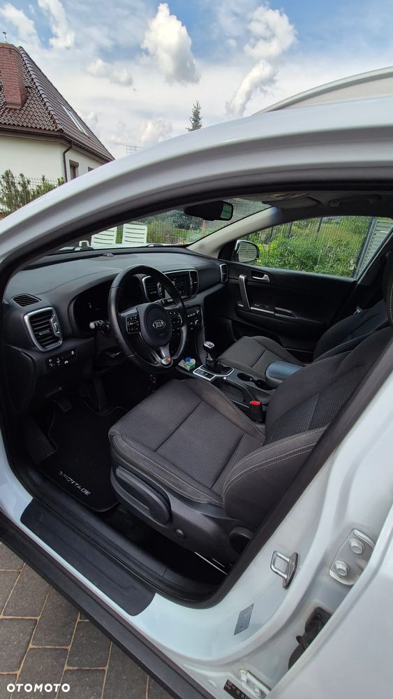 Kia Sportage 1.6 GDI 2WD Attract - 10