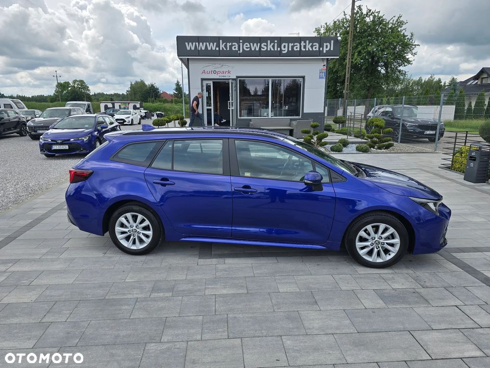 Toyota Corolla 1.8 Hybrid Comfort - 39