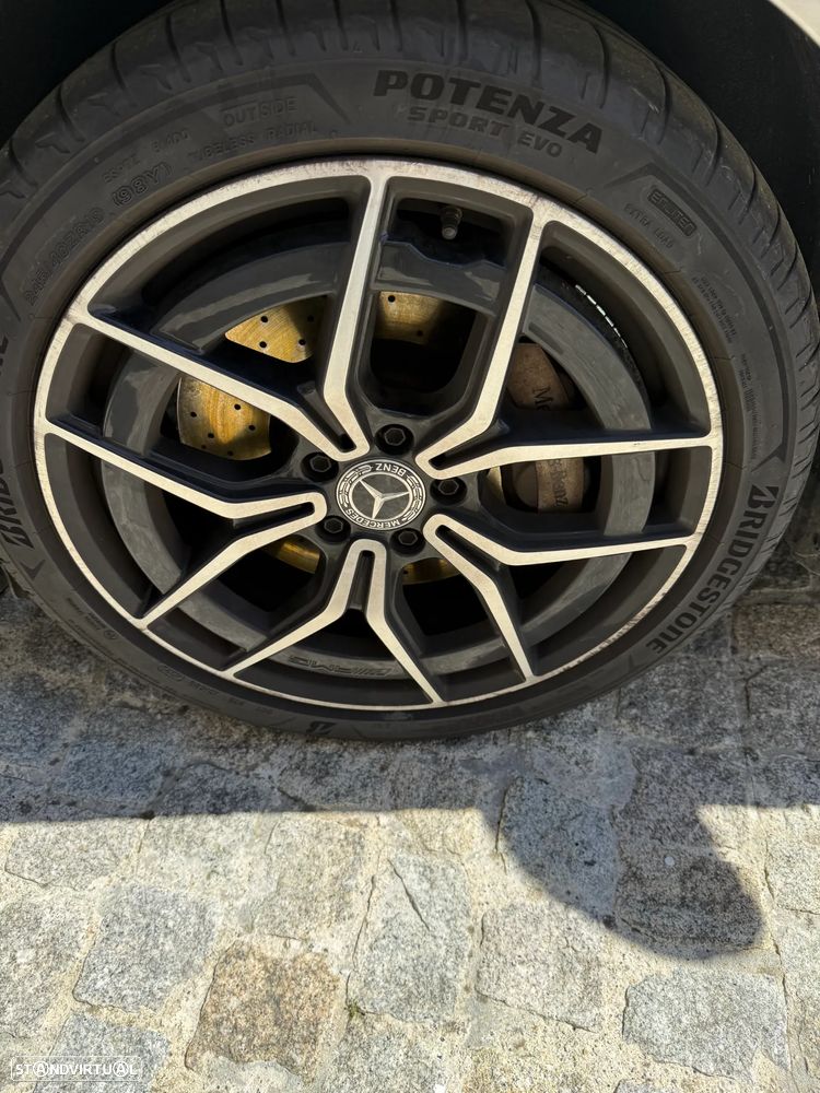 Mercedes-Benz E 300 - 21